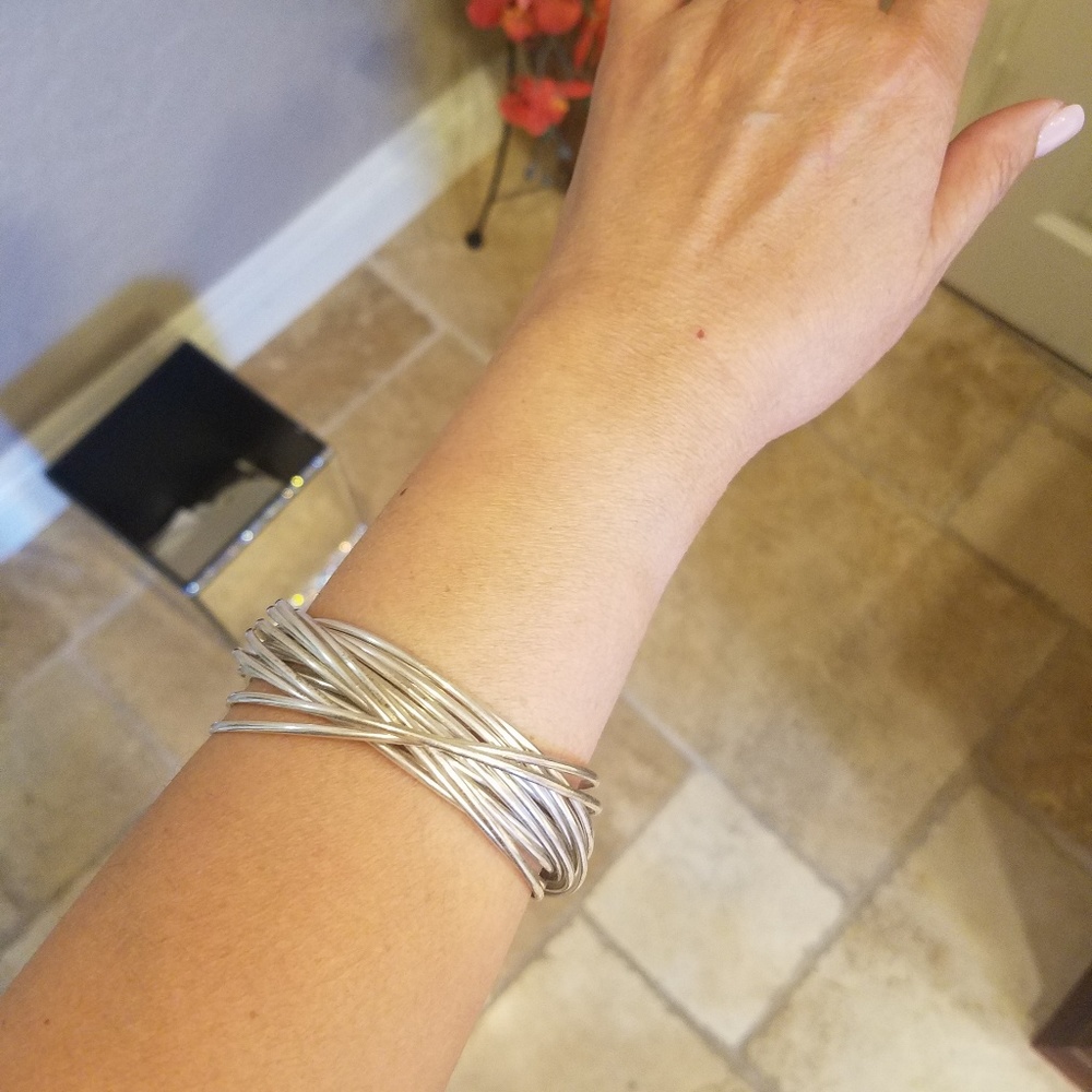 Authentic Silpada "21 Bangle Salute" bracelet